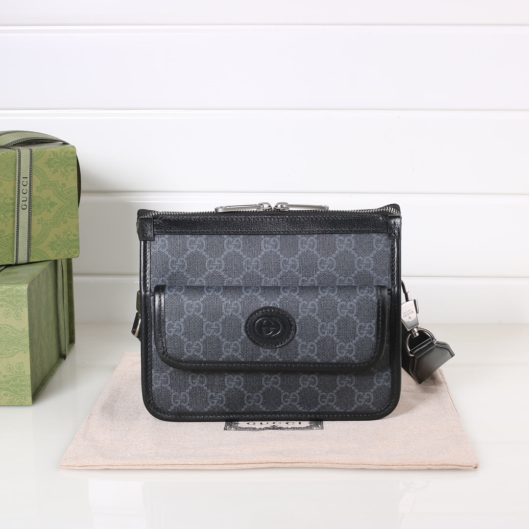 GU Bag Messenger 2 Color 's