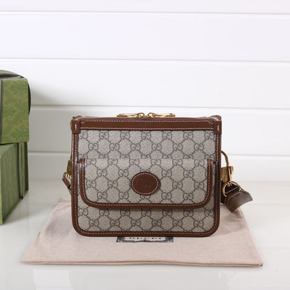 GU Bag Messenger 2 Color 's