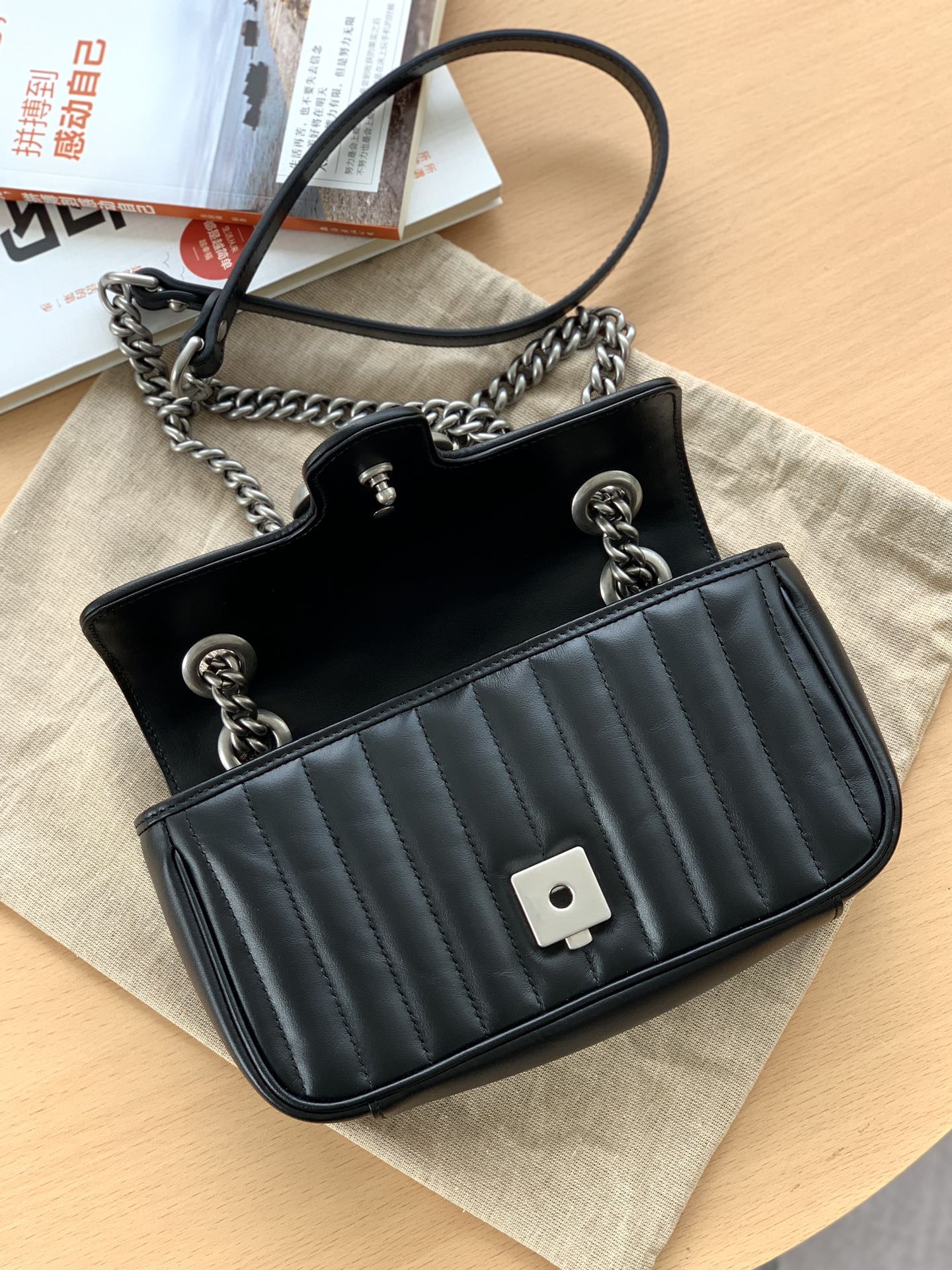 GU Bag Marmont  Shoulder 24 cm 2 Color 's