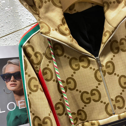 GU Top Sweater Hooded Anorak Woman