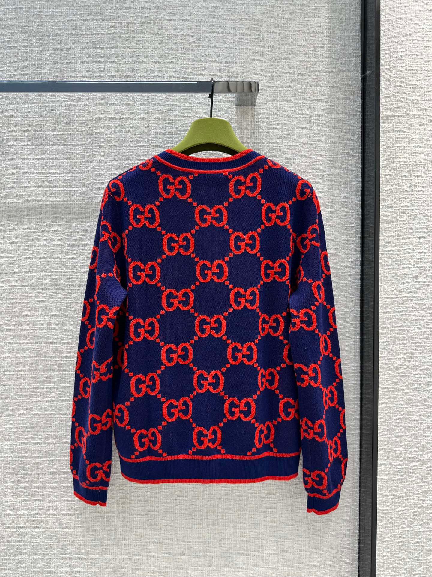 GU Sweater Pullover Woman Jacket