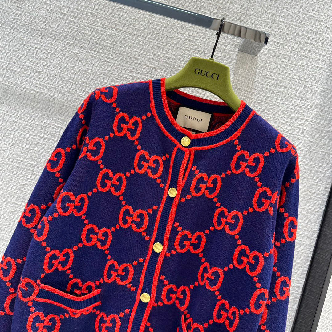 GU Sweater Pullover Woman Jacket