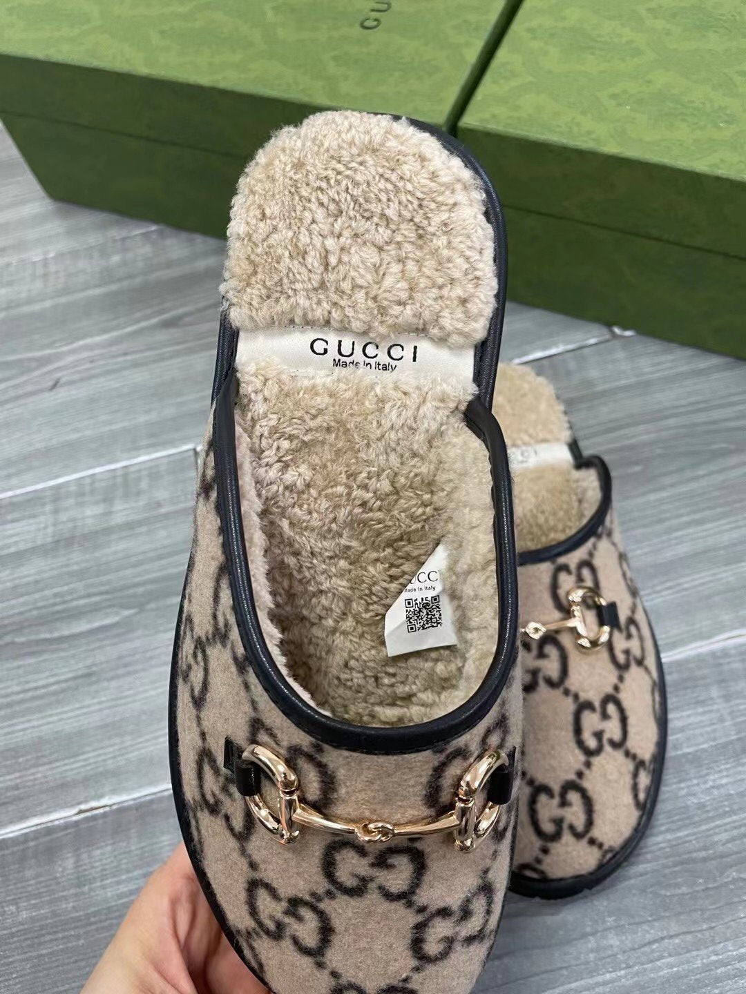 GU Mule Slippers 2 Color 's
