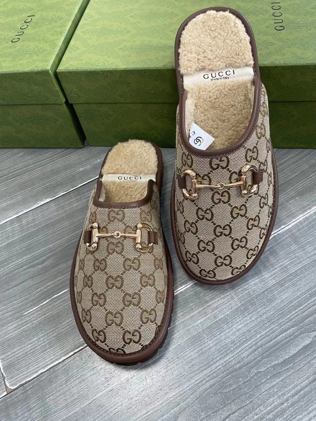 GU Mule Slippers 2 Color 's