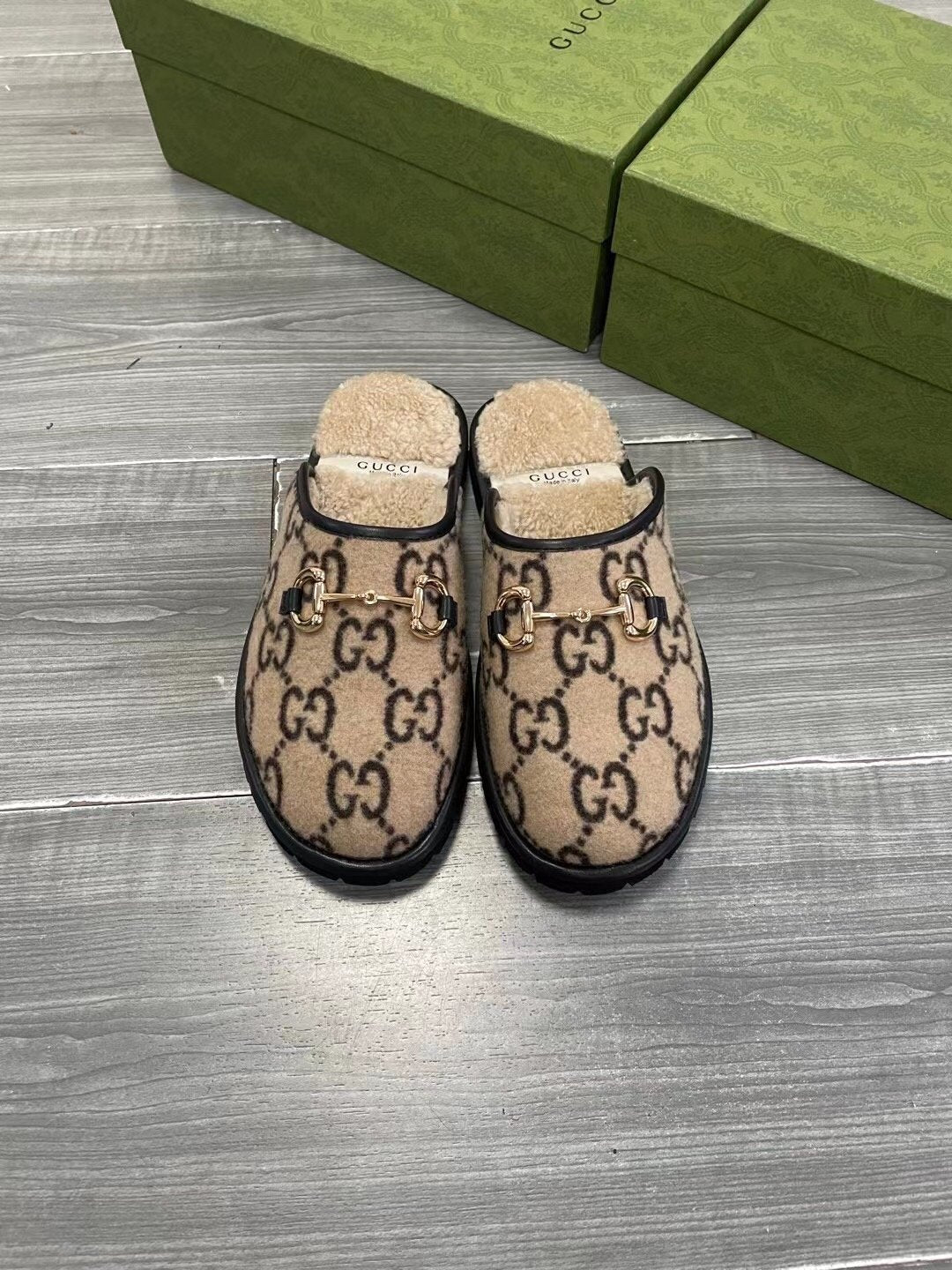 GU Mule Slippers 2 Color 's