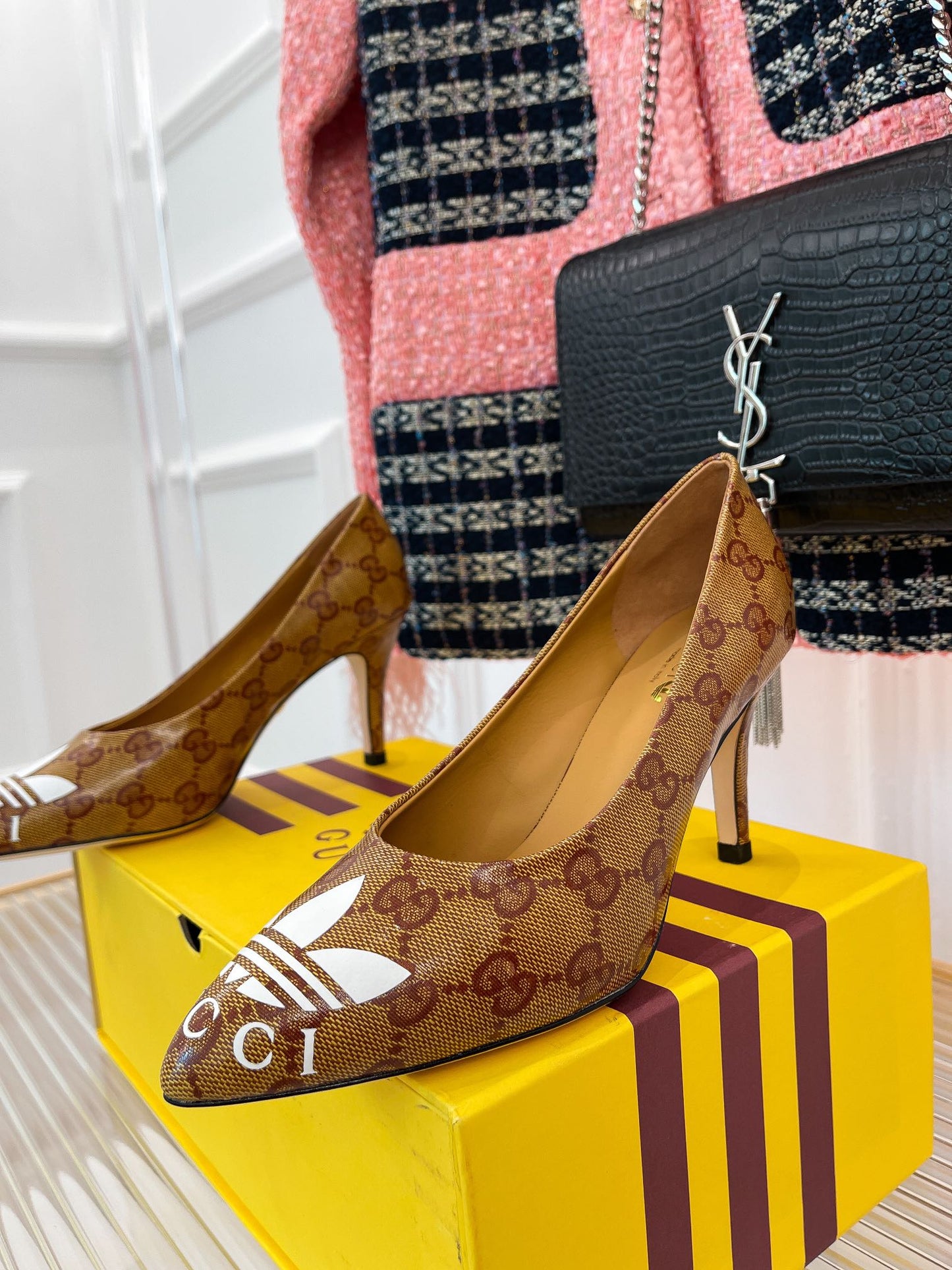 GU x Adi*das  Shoes Pump