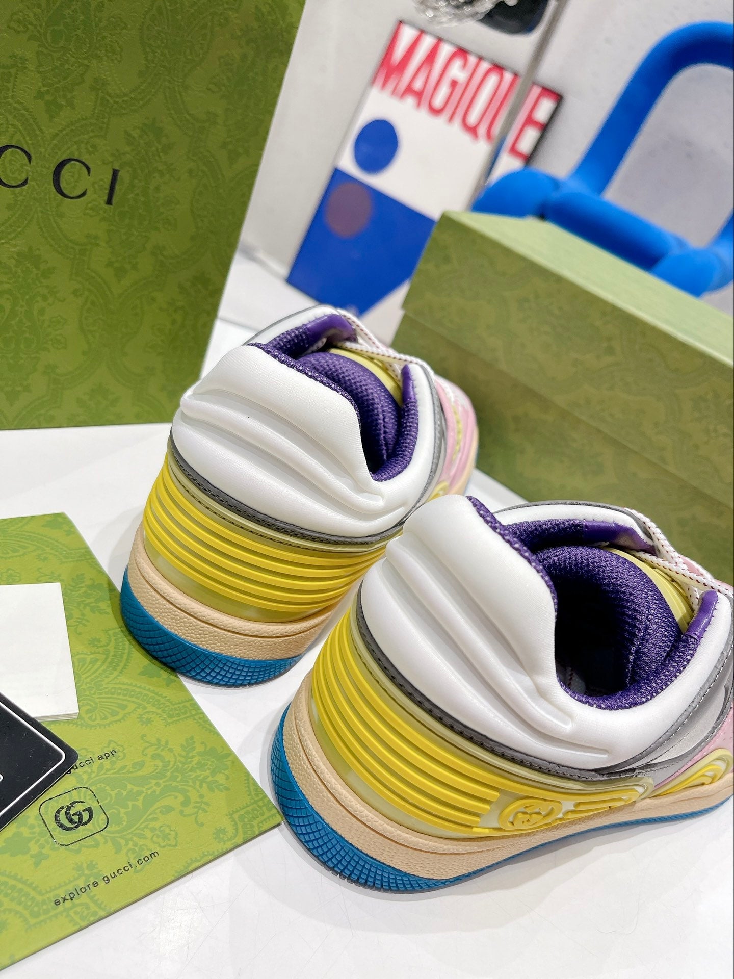 GU  Sneakers 3 Color 's