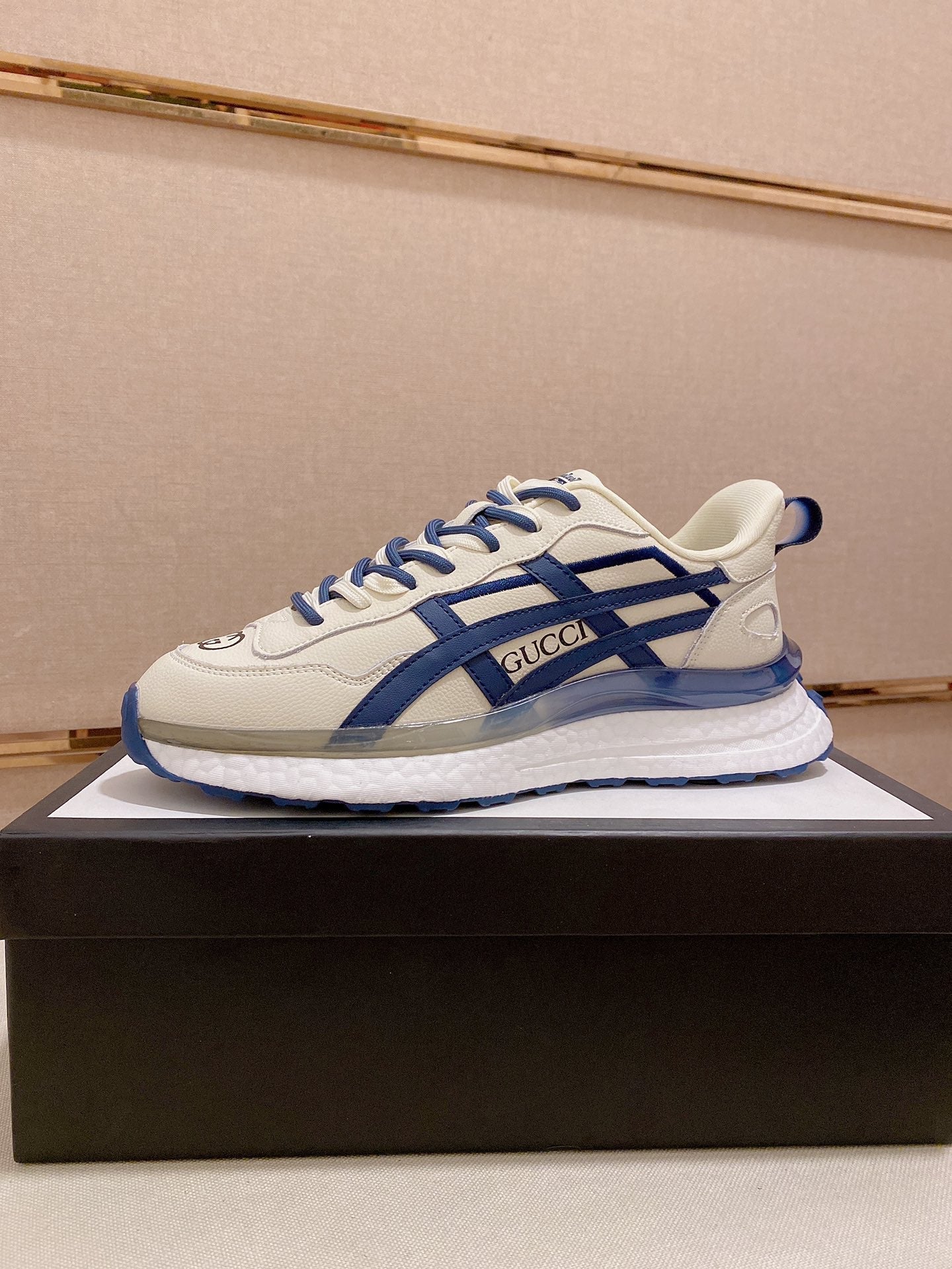 GU Sneakers Runner 2 Color 's