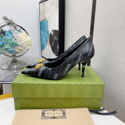 GU Hacker Project Shoes Black