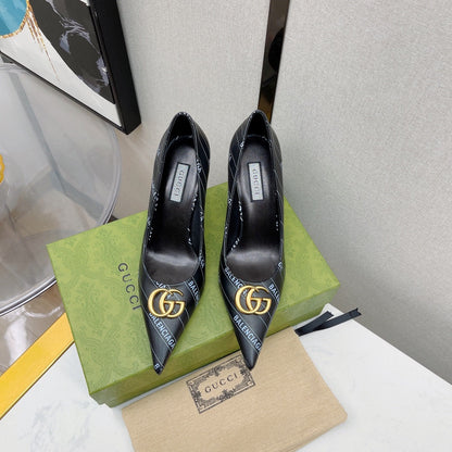 GU Hacker Project Shoes Black