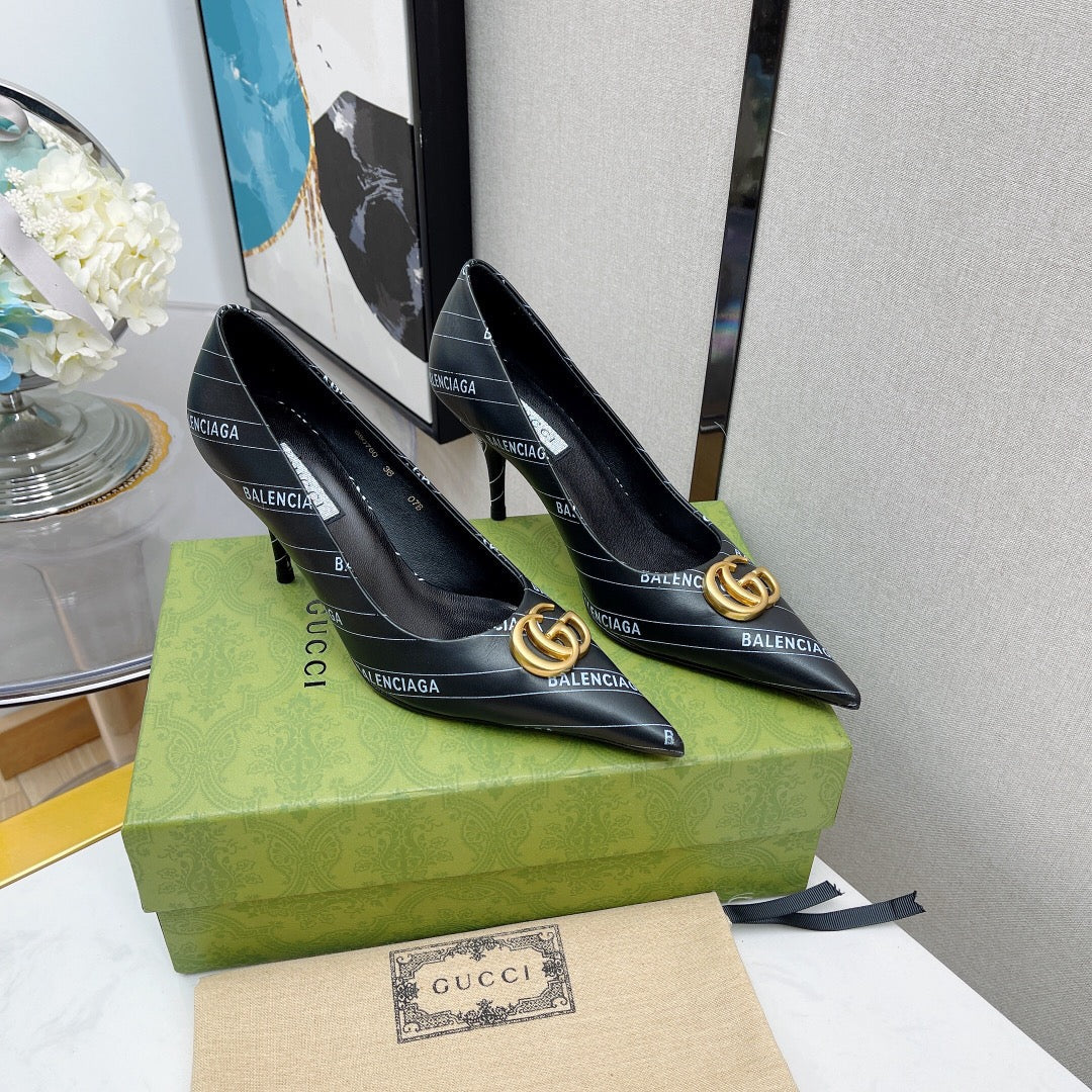 GU Hacker Project Shoes Black