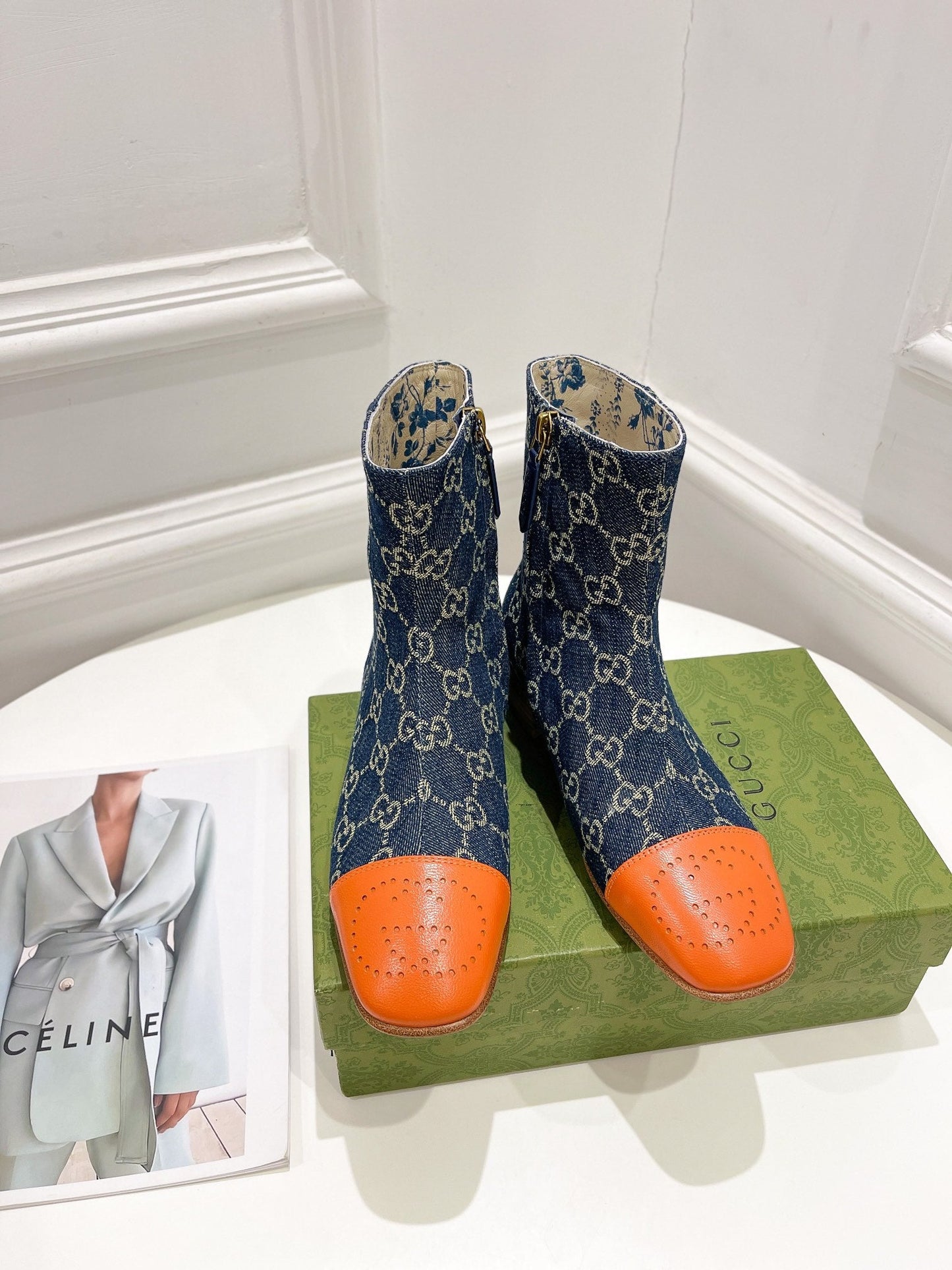 GU  Boots  Monogram