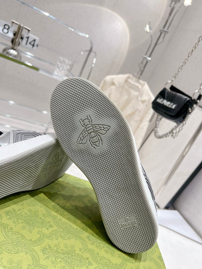 GU Sneakers 2 Color 's Gold