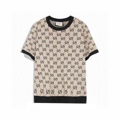 GU  T -shirt