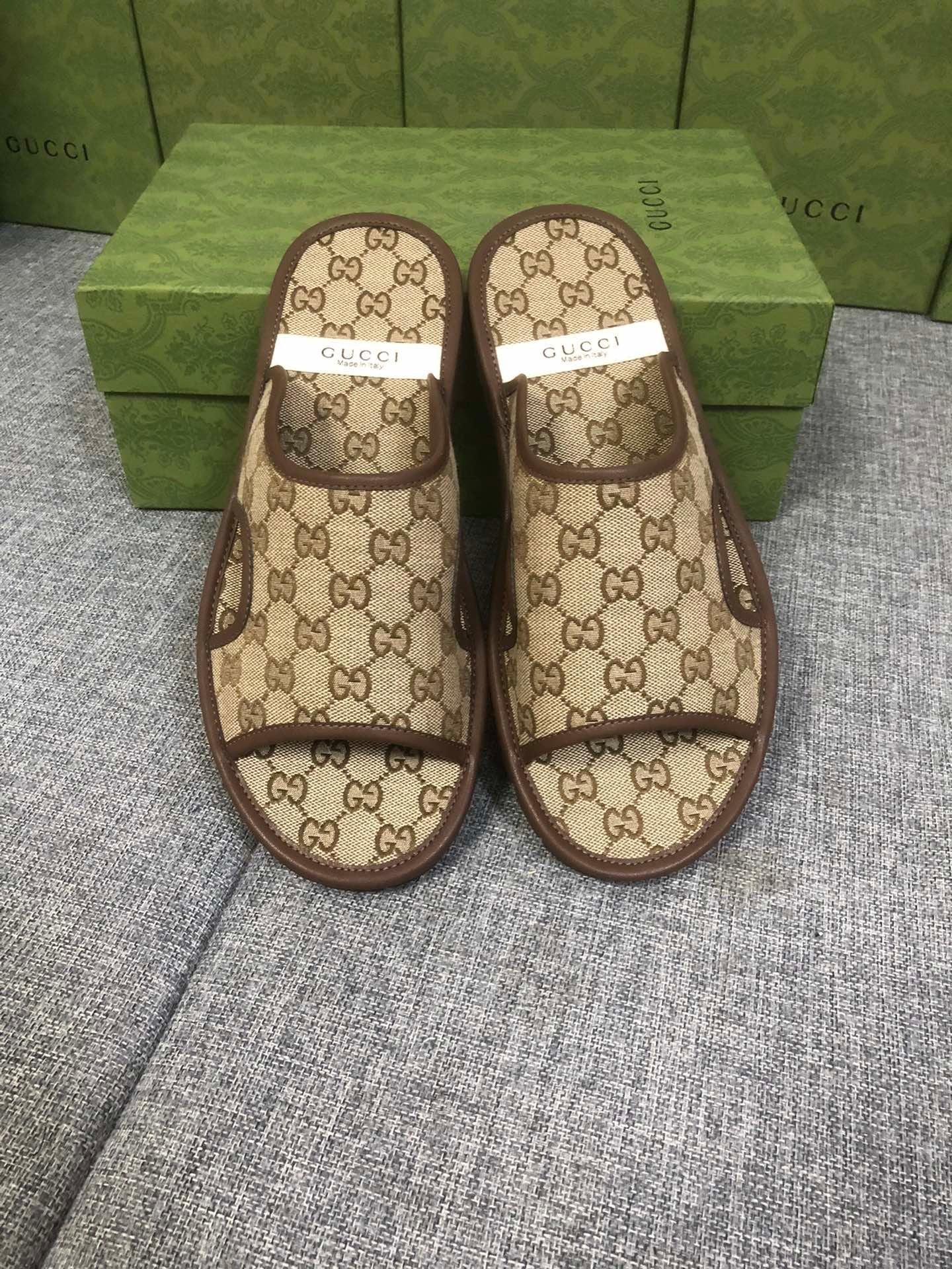 GU  Slippers  Monogram