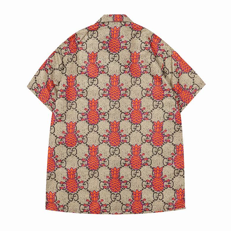 GU  T-shirt Shirt