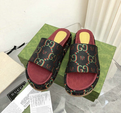 GU Slippers Platform Jumbo Monogram 6 color 's