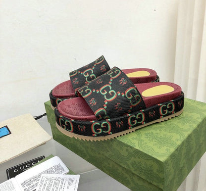 GU Slippers Platform Jumbo Monogram 6 color 's