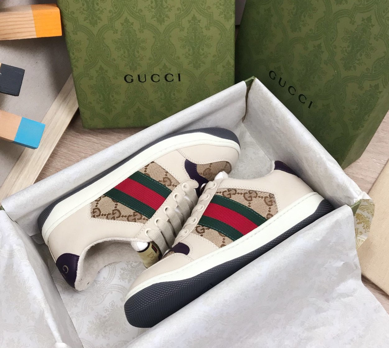 GU  Sneakers Ultrapace  2 Color 's