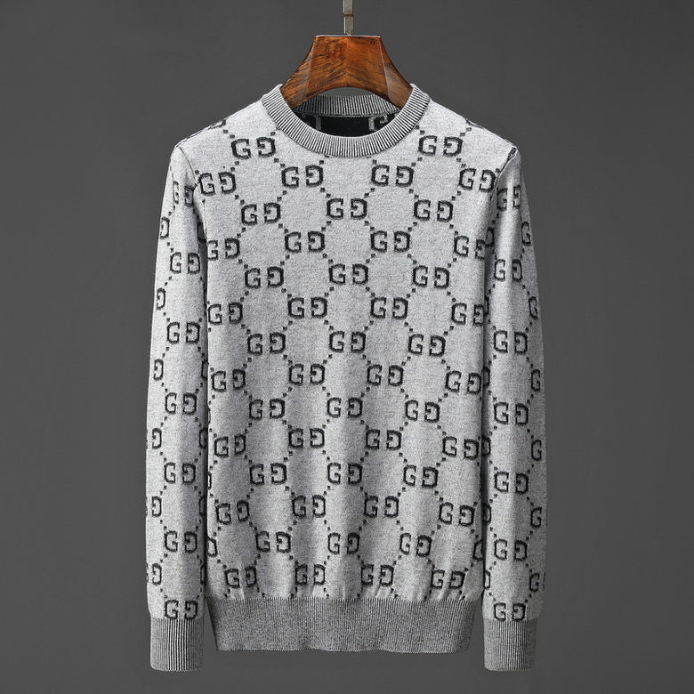 GU  Sweater Sweatshirt