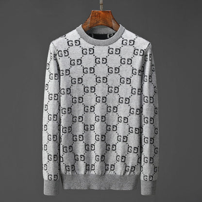 GU  Sweater Sweatshirt