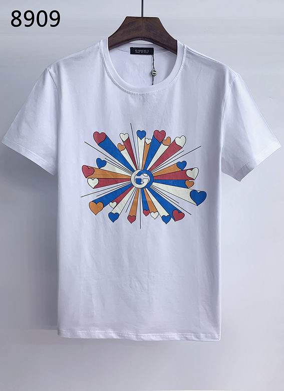 GU   T- shirt 2 Color 's