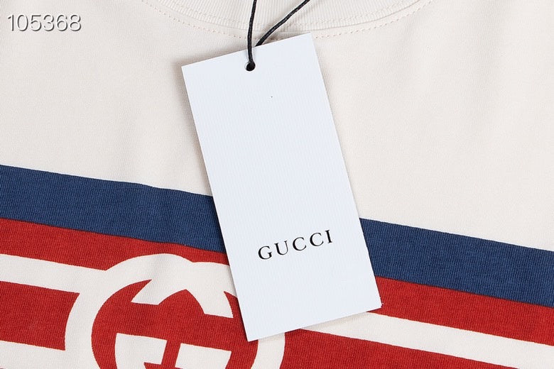 GU T-shirt Shirt  2 Color 's