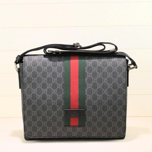 Gucci Supreme Messenger