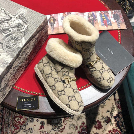 UGG G Boots Beige