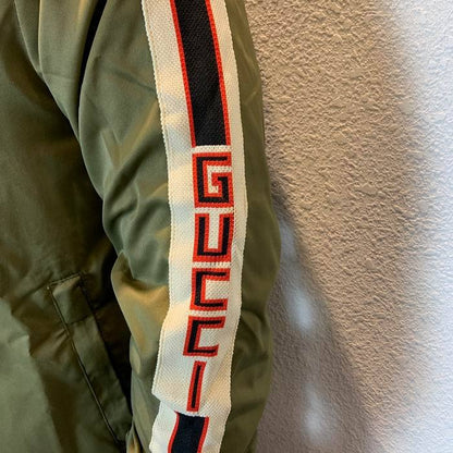 GU Jacket  2 Color's