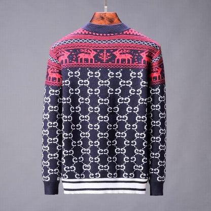 GU Sweatshirt Sweater