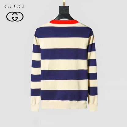 GU Sweatshirt Sweater
