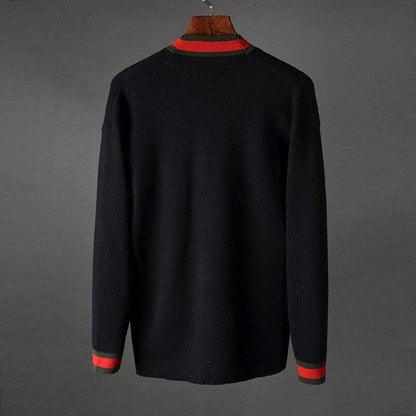 GU Sweatshirt Sweater
