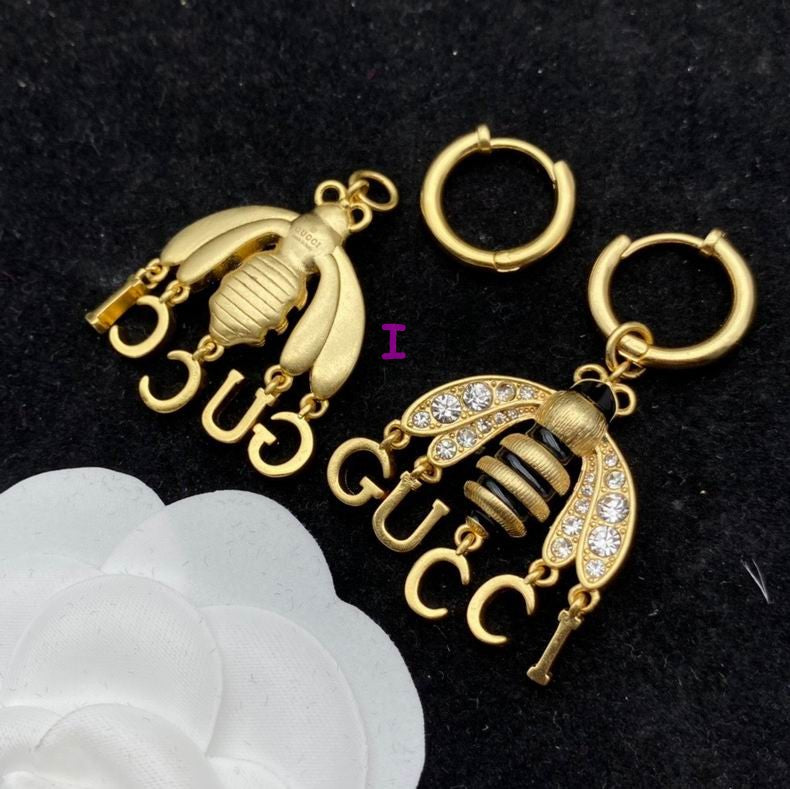 GU  Earrings