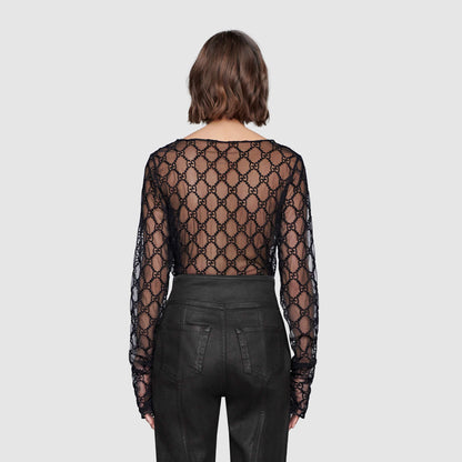 GU T-shirt  Top Embroidery Woman
