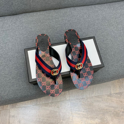 GU Slippers Sliders  2 Color 's