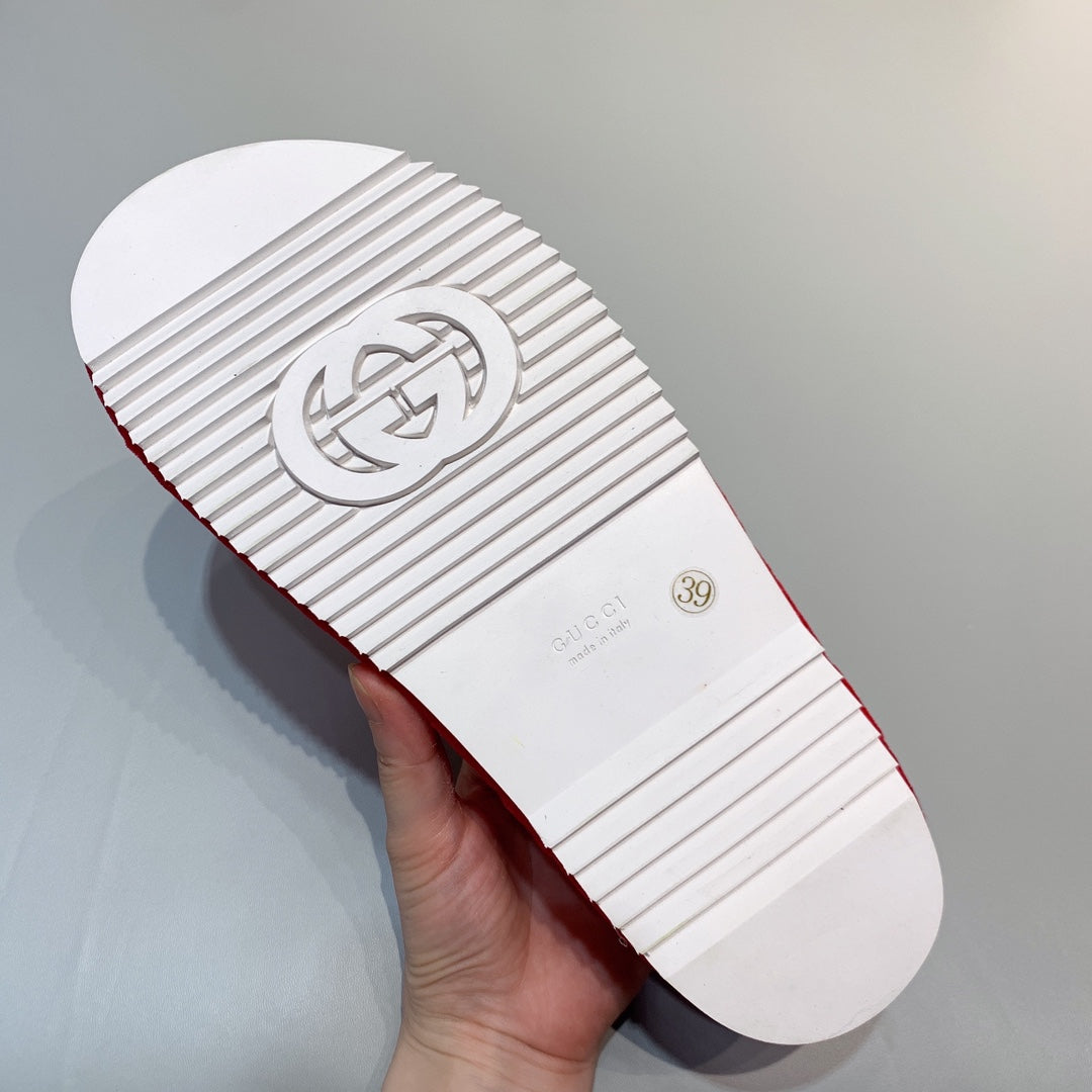GU Slippers  Platform Wedge 3 Color's Jumbo