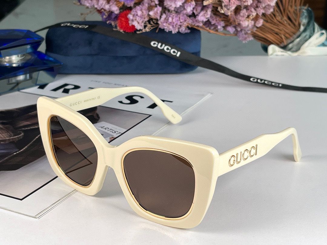 GU Sunglasses 3 Color 's