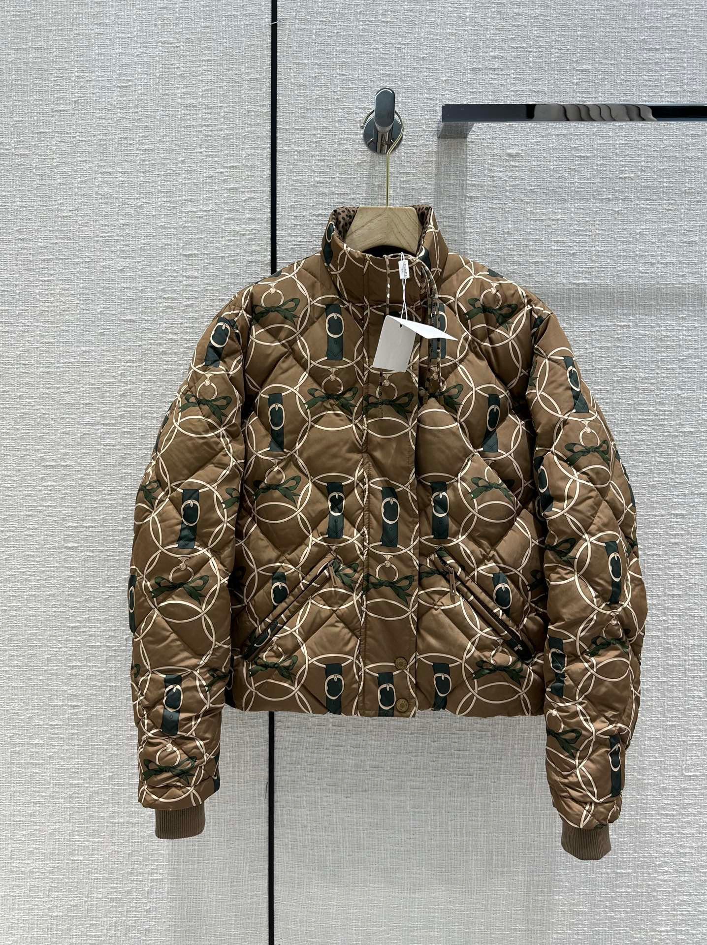 HRM  Down Jacket 2 SIDE