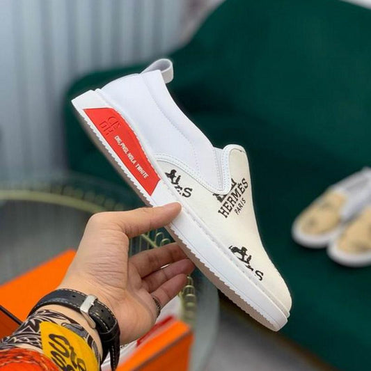 HRM Sneakers Slip on