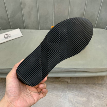HRM Sneakers Runner