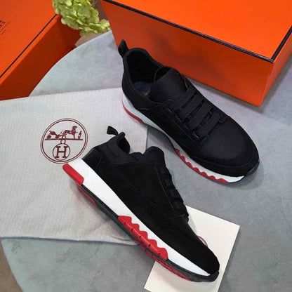 HRM Sneakers Black