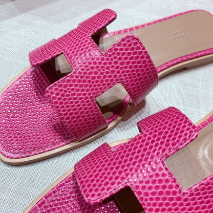 HRM Slippers