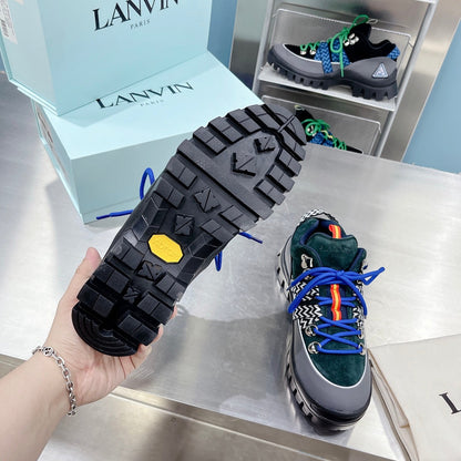 LANV*IN  Sneakers 2 Color 's Curb