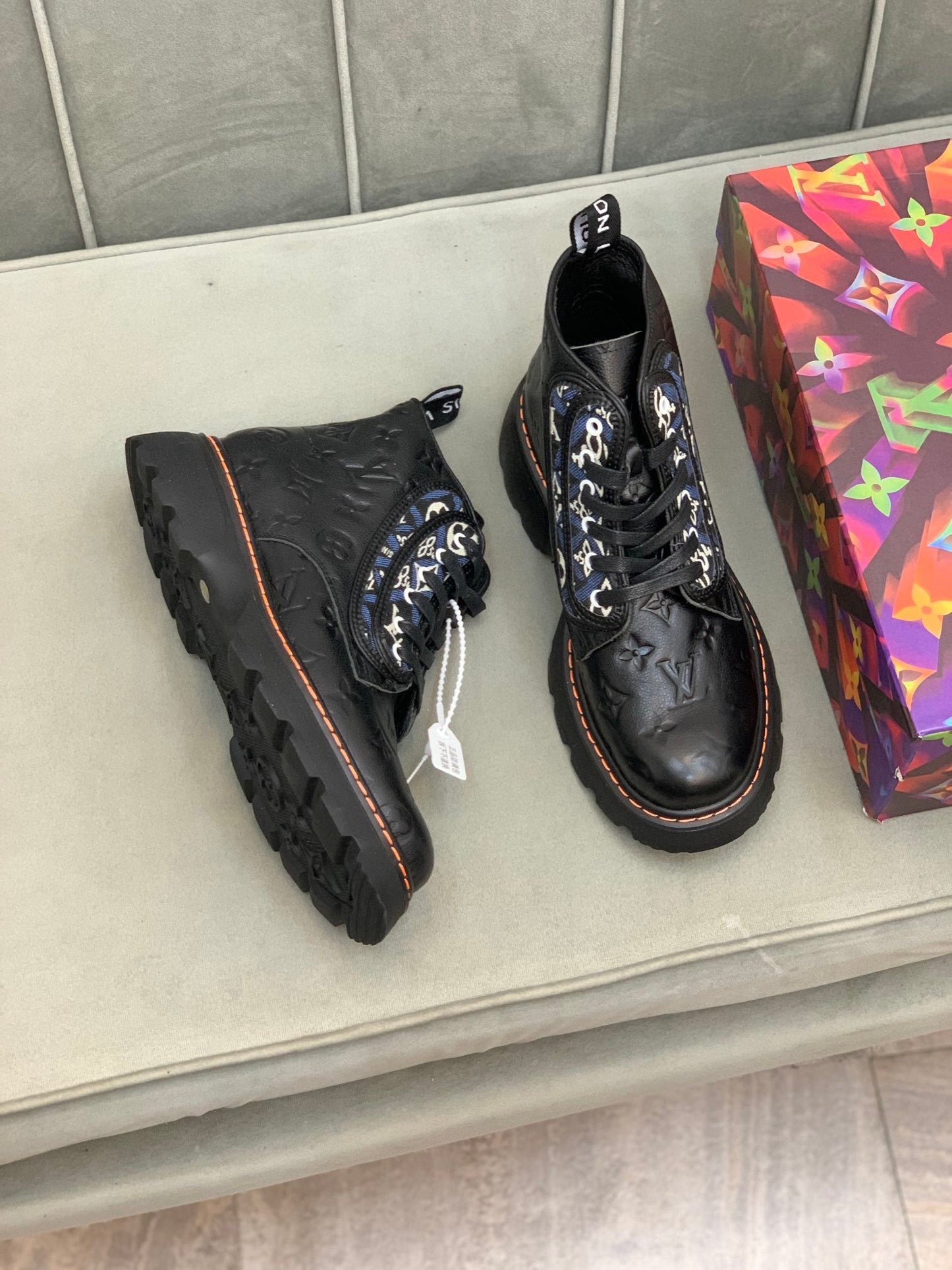 LU Boots