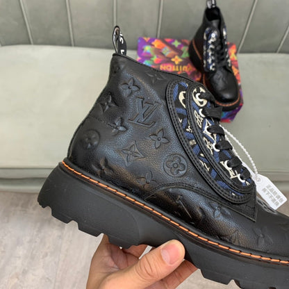 LU Boots