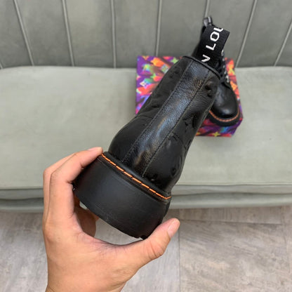 LU Boots