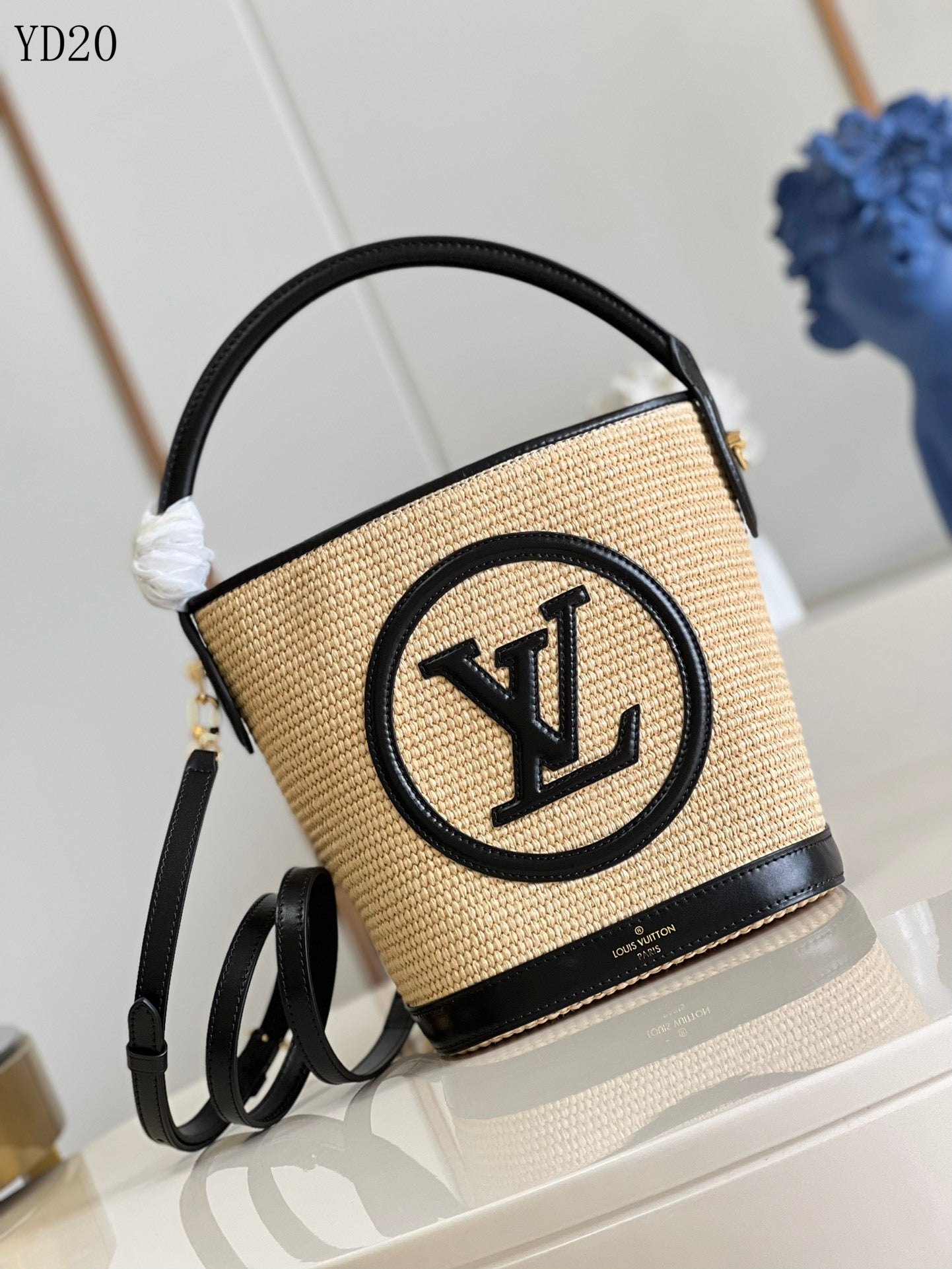 LU Bag  24 cm  2 Color's