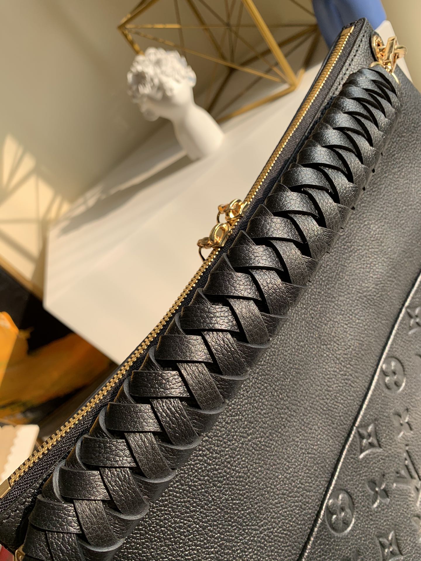 LU Bag  33 cm