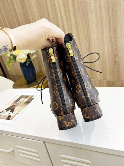LU Boots Woman
